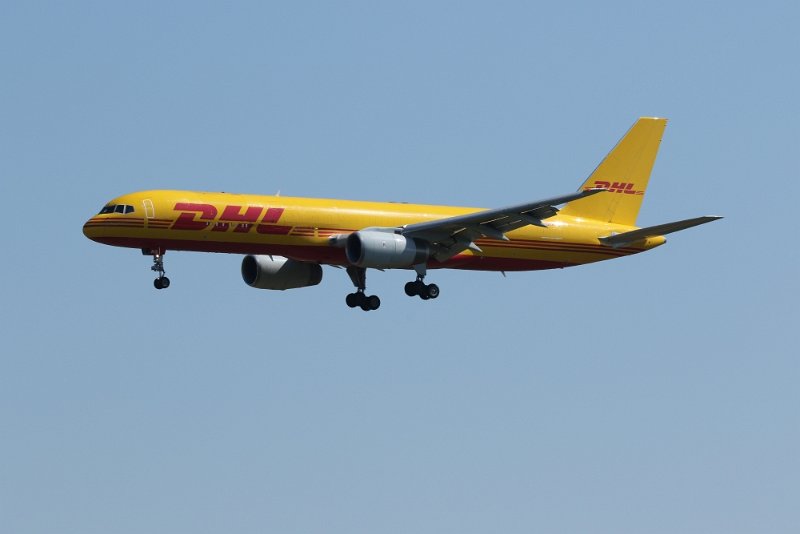 dhl757